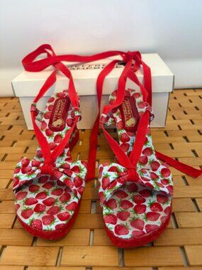 Jeffrey Campbell berries heeled sandal sz 38